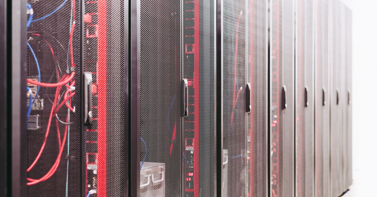 VDS Nedir? VDS, VPS ve Sanal Sunucu Farkı + Satın Alma Rehberi